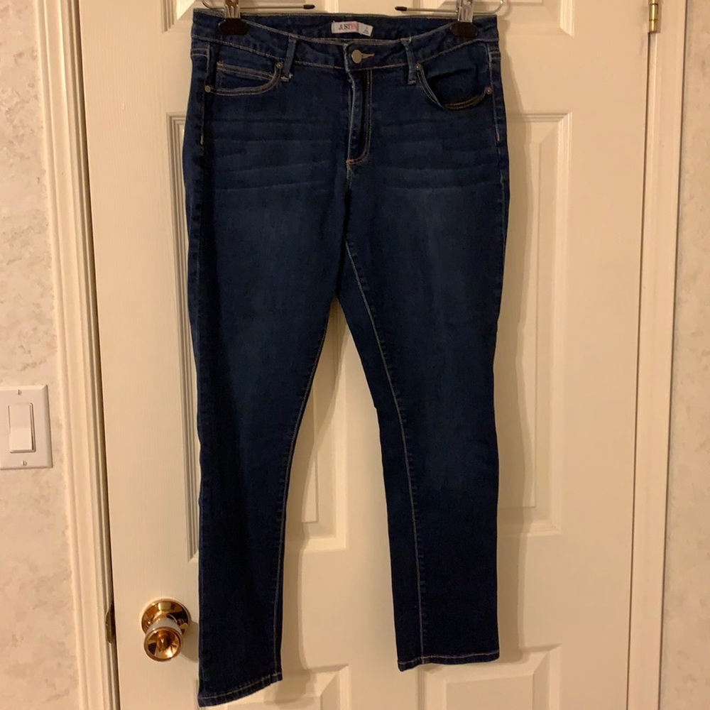 Justfab skinny leg Jeans